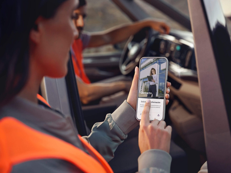 Solicita más información del Nuevo Transporter Pasajeros 2025