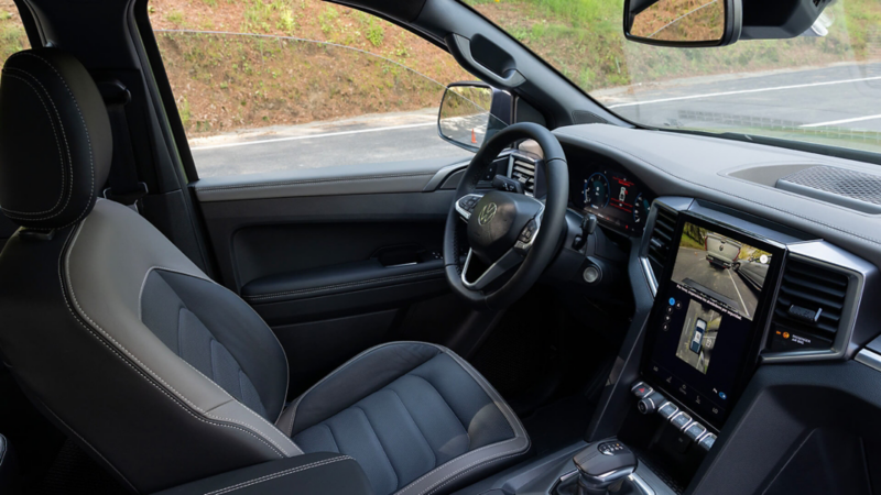 Amarok V6 equipado con Digital Cockpit de 12.3 pulgadas y pantalla táctil