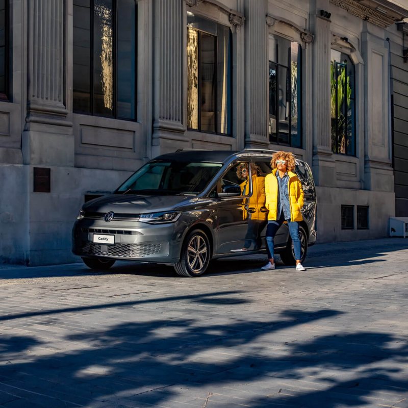 Conoce todo acerca del vehículo para pasajeros Caddy Volkswagen