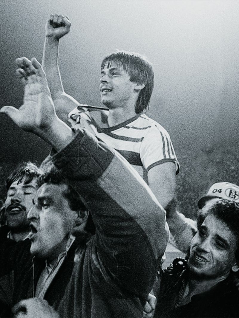 DFB-Pokal, Olaf Thon, Schalke 04