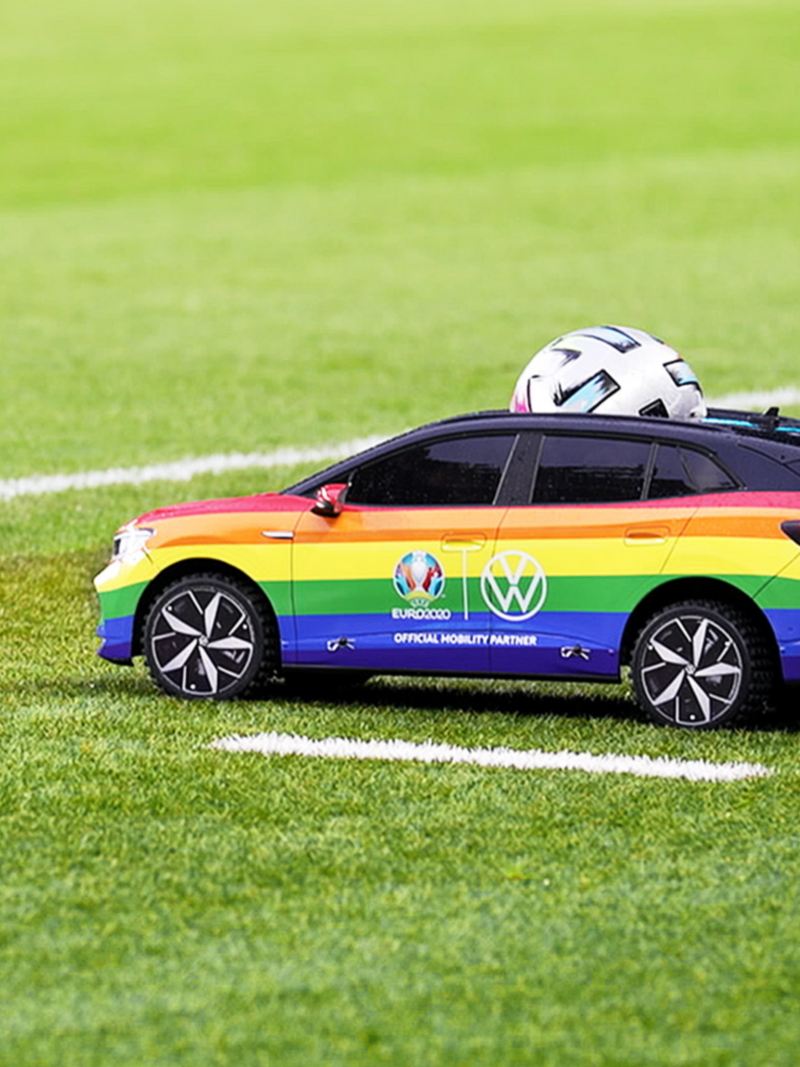 UEFA EURO 2020, EM 2020, Volkswagen, ID.4 tiny car​