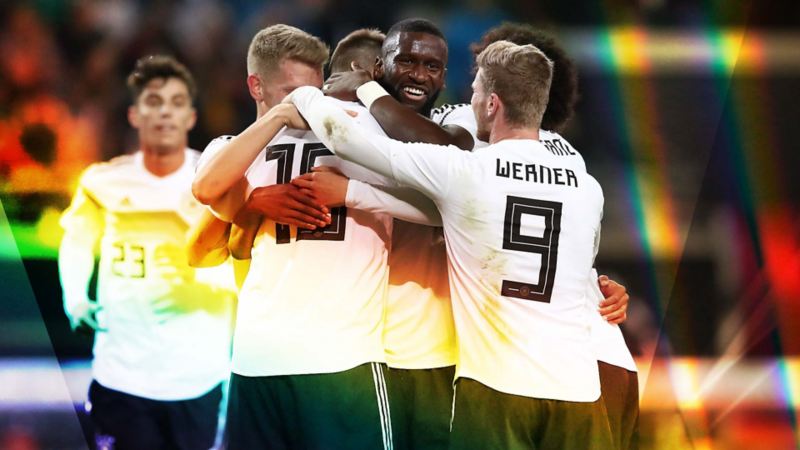 Antonio Rüdiger jubelt mit der deutschen Nationalmannschaft